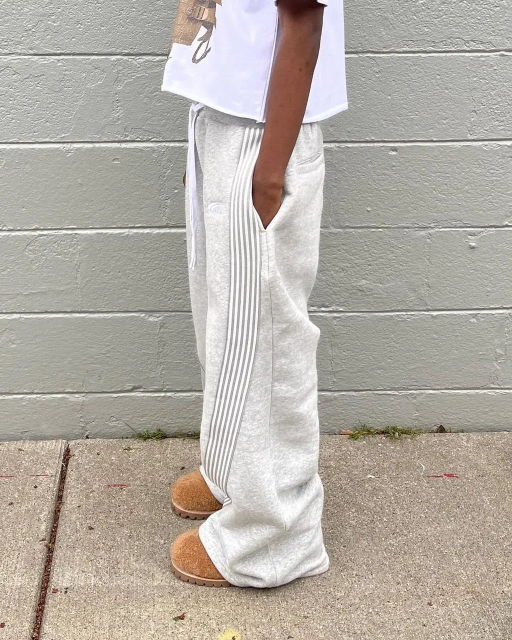 Shadow Motion Sweatpant